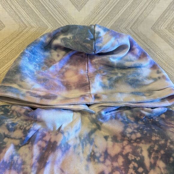 Katie J NYC Girls Blue & Purple Tie Dye Hooded Sweatshirt - Size M - Picture 2 of 6